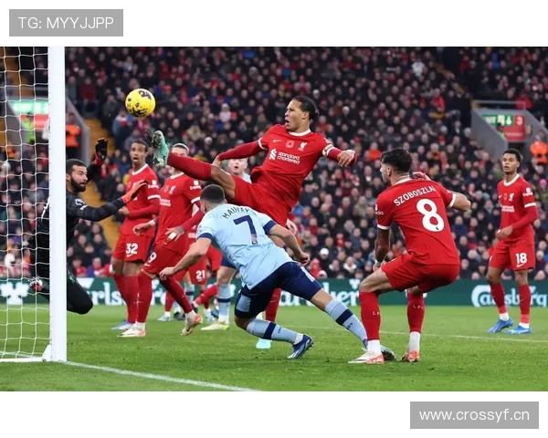 利物浦战术崩盘？高位逼抢失灵暴露阵容深度危机