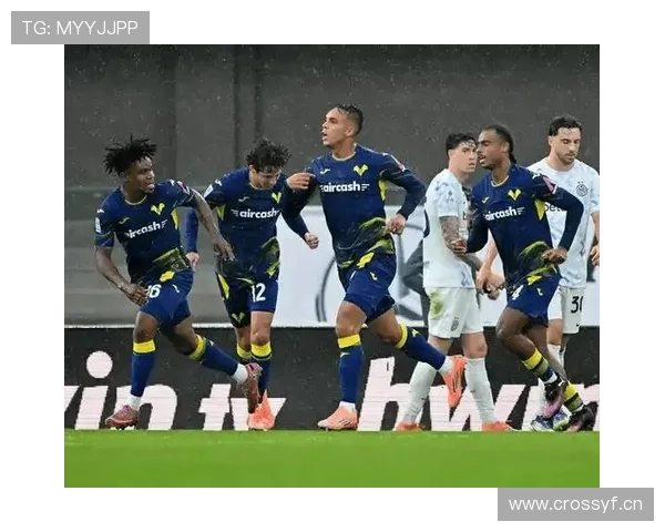 国际米兰在强强对话中难以保持主动,逐步反映出球队当前阶段压力及竞争格局变化 国际米兰在强强对话中难以保持主动,逐步反映出球队当前阶段压力及竞争格局变化